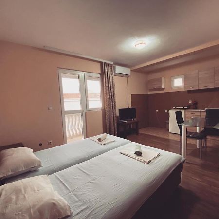 Apartments And Rooms Grande Casa بار المظهر الخارجي الصورة